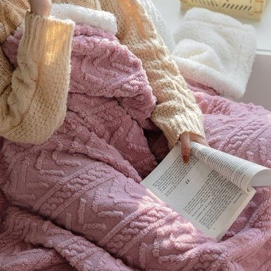 Soft Jacquard Fleece Blanket - Rumi Living