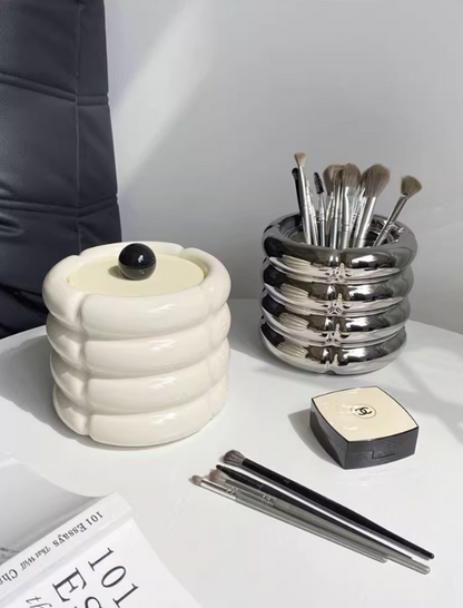 Layers Brush Holder