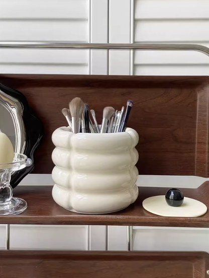 Layers Brush Holder