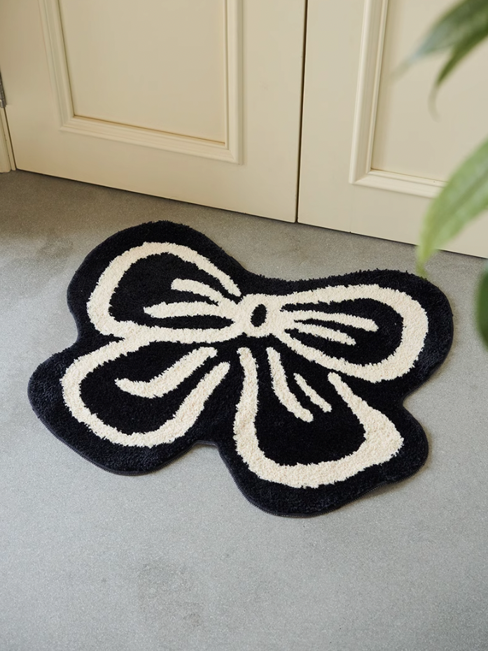 Bow Rug