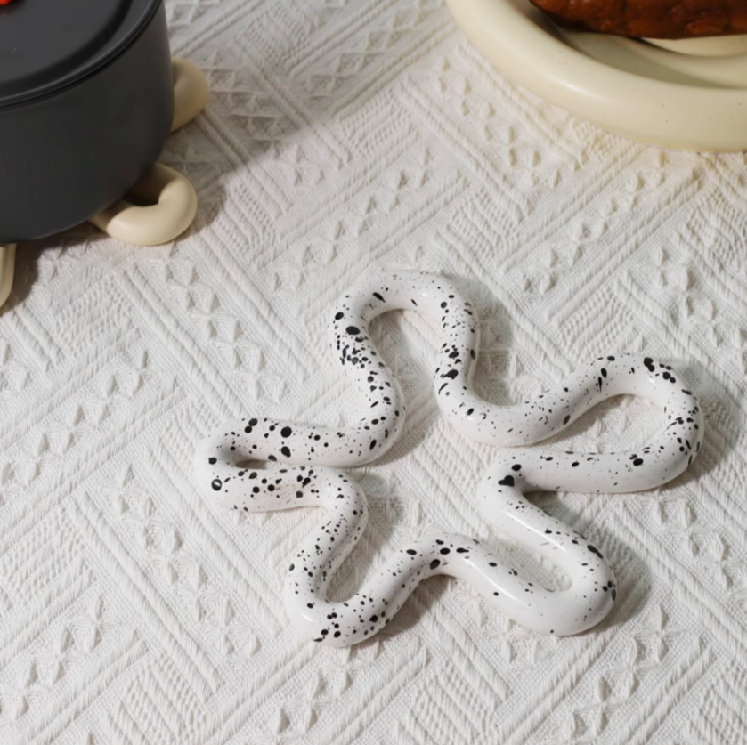 Ceramic Wriggle Pan Coaster