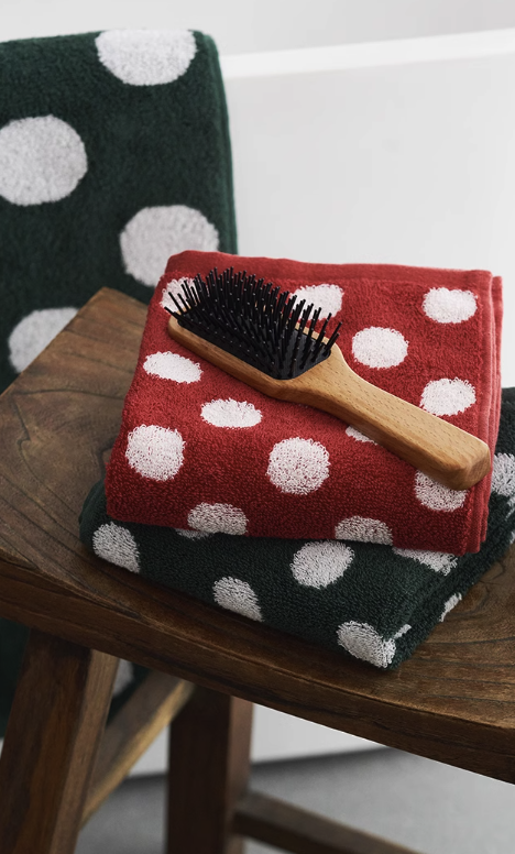 Polka Dot Towel