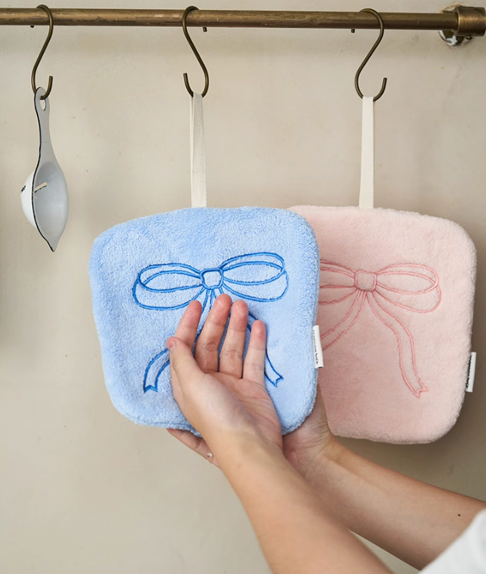 Ribbon Hanging Hand Towels