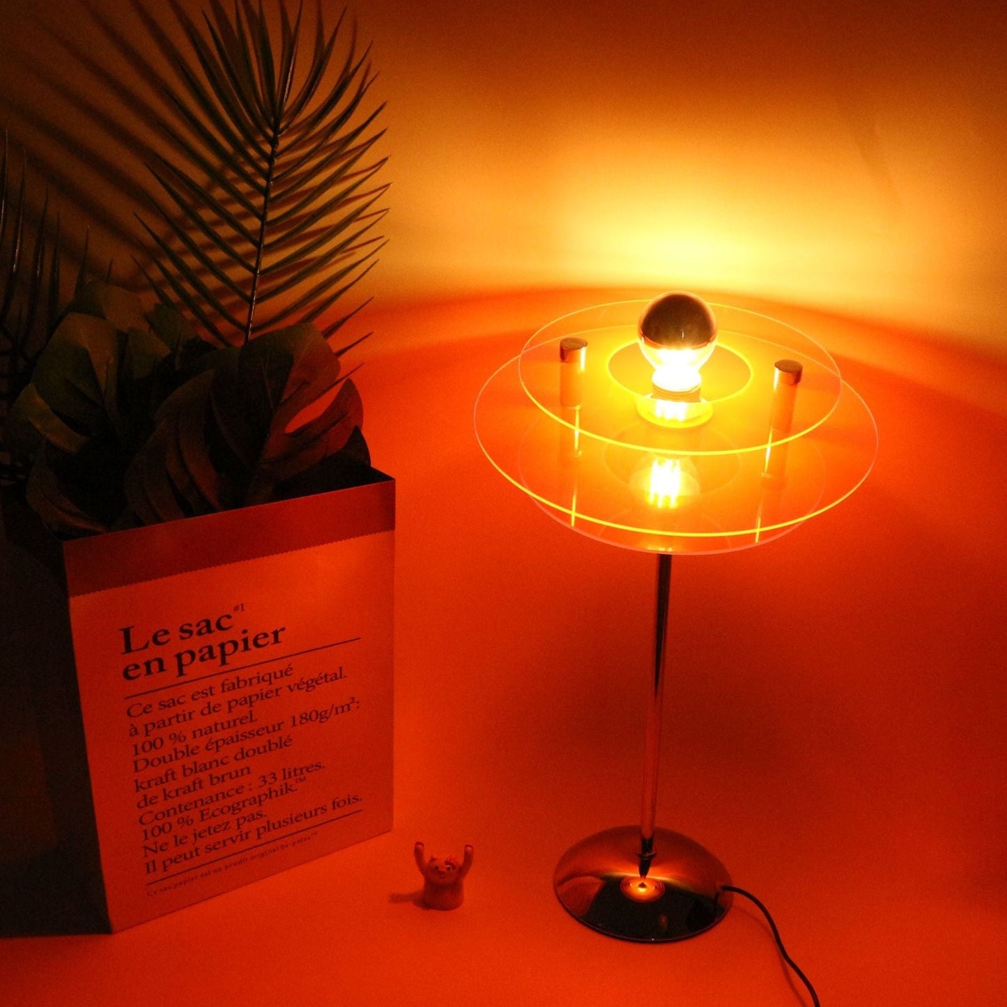 Bauhaus-inspired Retro Aura Lamp - Rumi Living