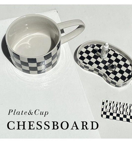 Checkerboard Ceramic Dish Plate - Rumi Living