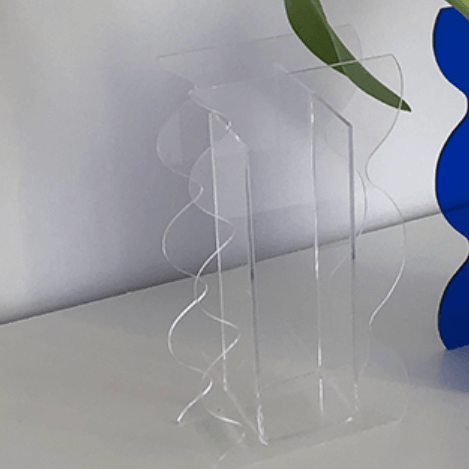 Contemporary Wavy Acrylic Vase - Rumi Living