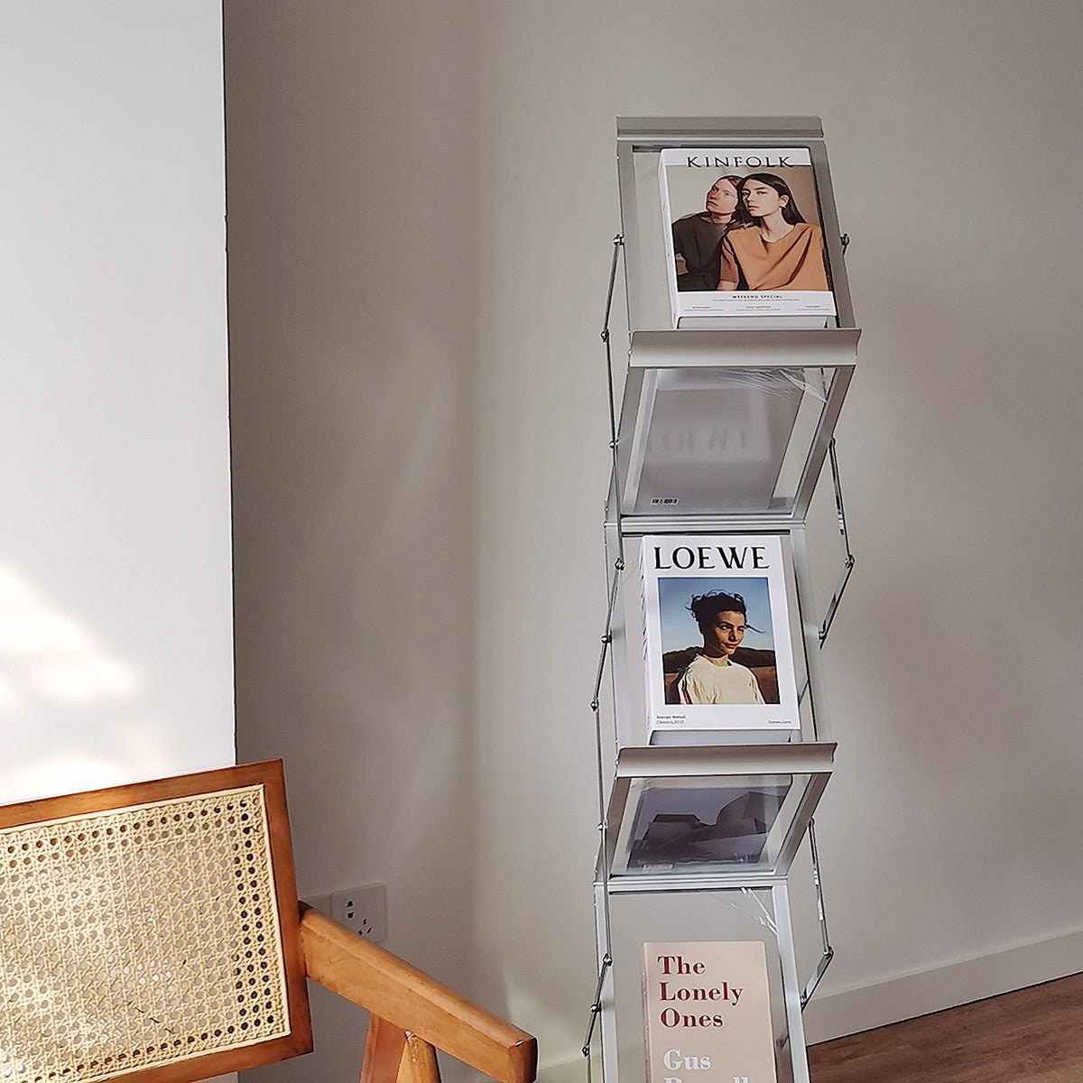 Foldable Magazine and Book Display Acrylic Stand - Rumi Living