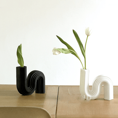 Minimal Handshaped Curved Ceramic Vase - Rumi Living