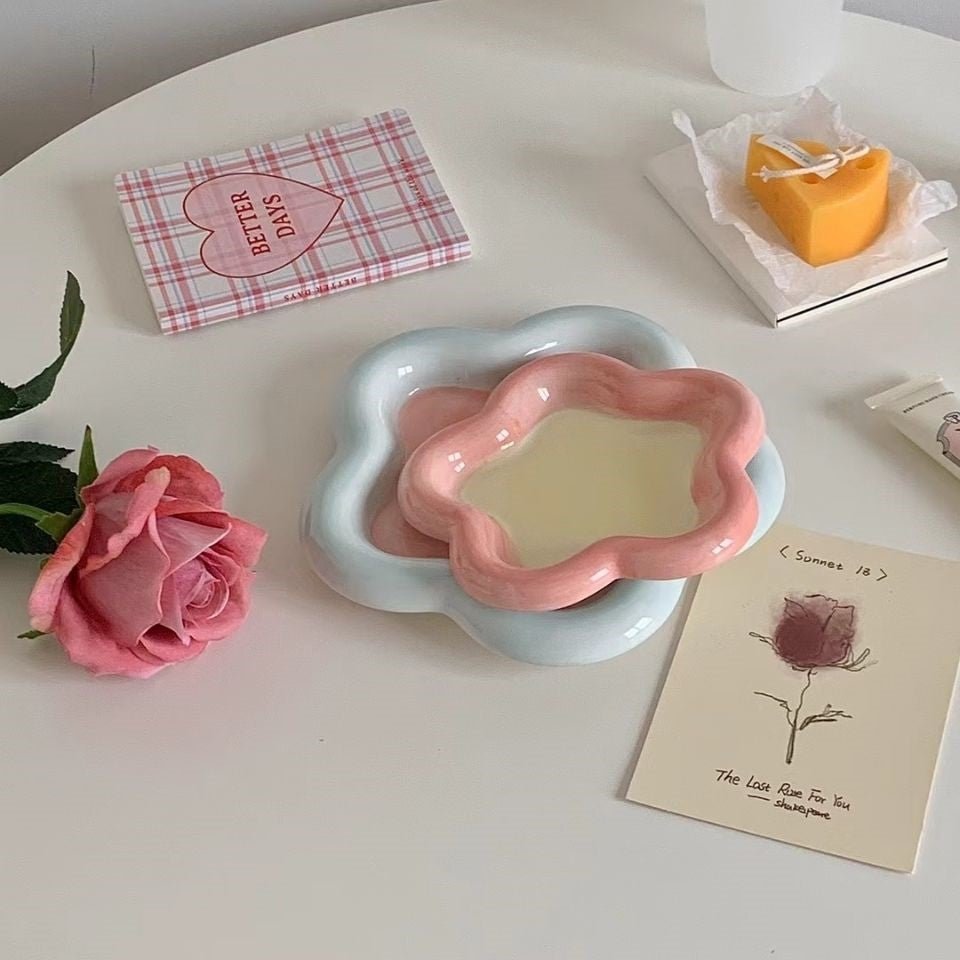 Pastel Little Flower Dish Plate - Rumi Living