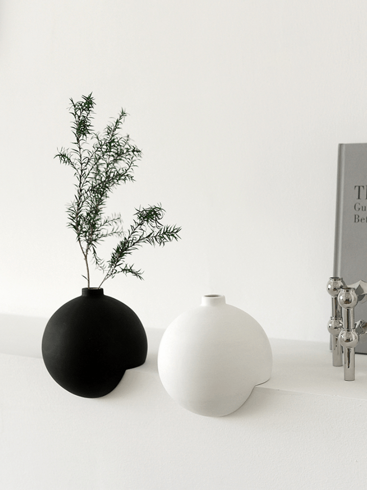 Right-Angle Spherical Sculptural Vase - Rumi Living