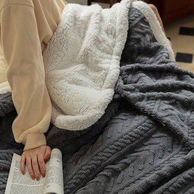Soft Jacquard Fleece Blanket - Rumi Living